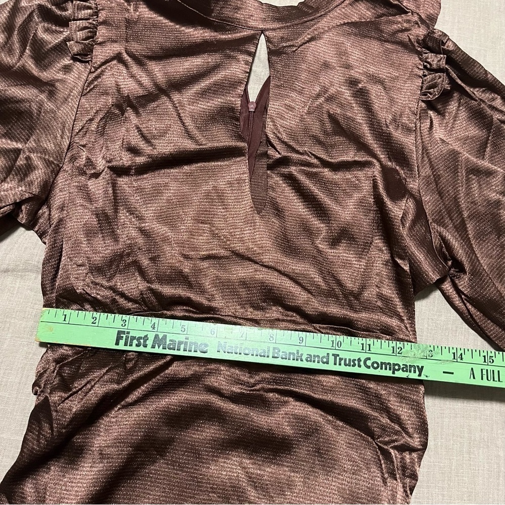 NWT Boohoo Elegant Brown Long Sleeve Dress ruched party club size 10 - Picture 8 of 9